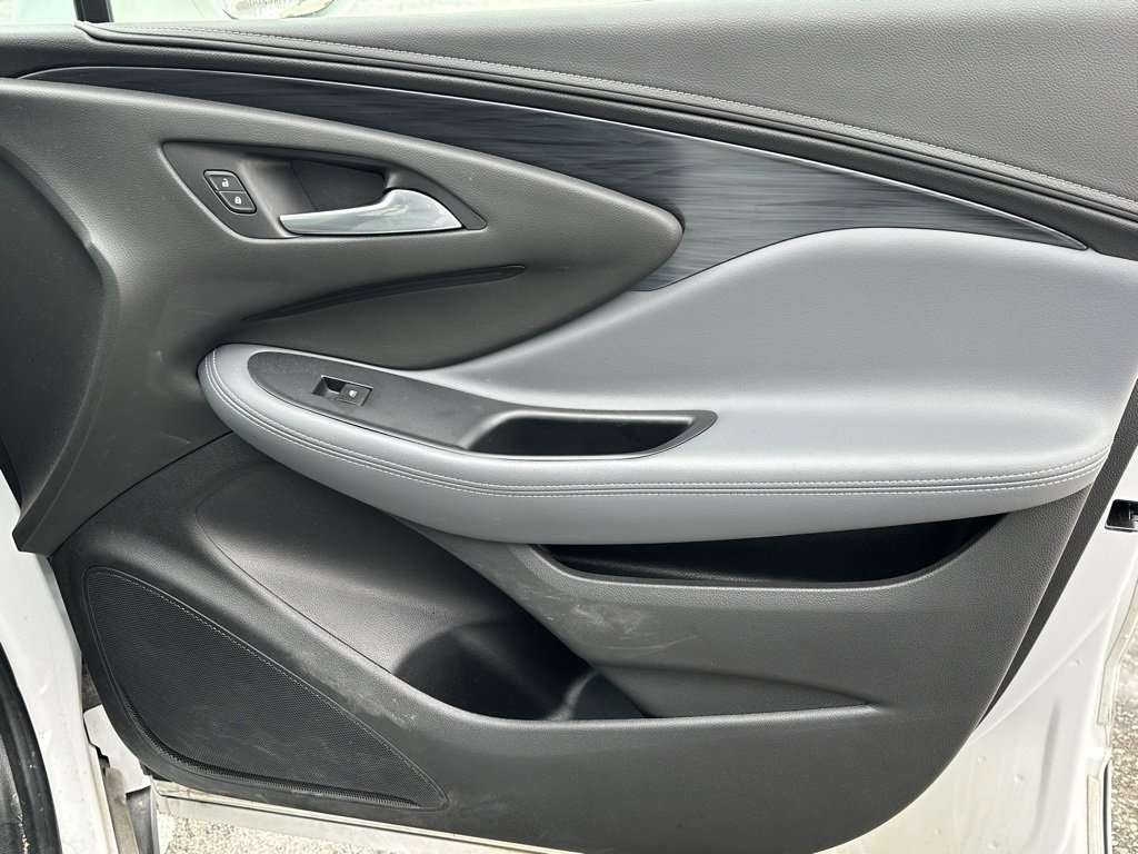 Used 2020 Buick Envision Essence image 20