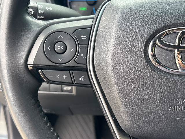 Used 2022 Toyota Venza XLE AWD/4WD image 18