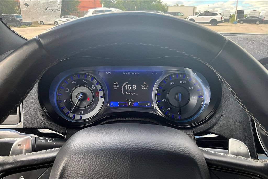 Used 2020 Chrysler 300 S AWD/4WD image 13