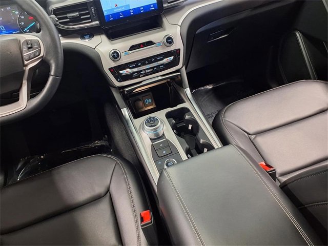 Certified 2023 Ford Explorer XLT w/ Equipment Group 202A image 19