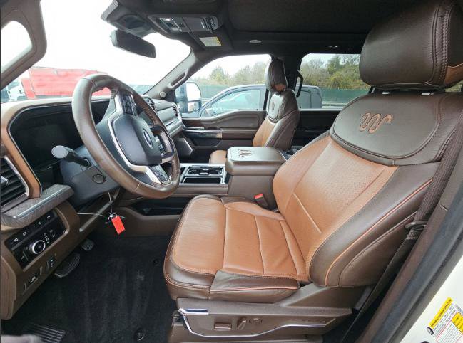 Certified 2024 Ford F250 King Ranch w/ FX4 Off-Road Package AWD/4WD image 7