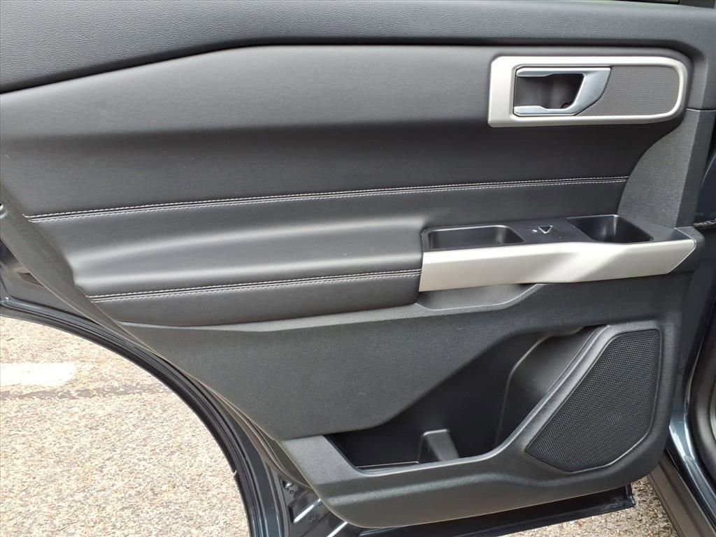 Certified 2023 Ford Explorer XLT image 14