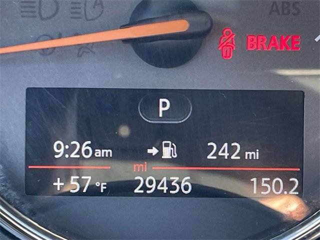 Used 2017 MINI Cooper Base image 18