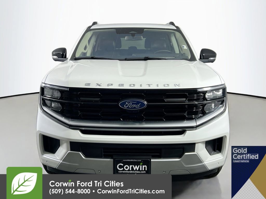 Certified 2025 Ford Expedition Max Platinum AWD/4WD image 4