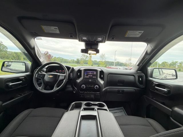 Used 2023 Chevrolet Silverado 1500 Custom AWD/4WD image 19
