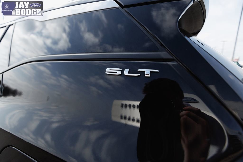 Used 2024 GMC Terrain SLT image 5