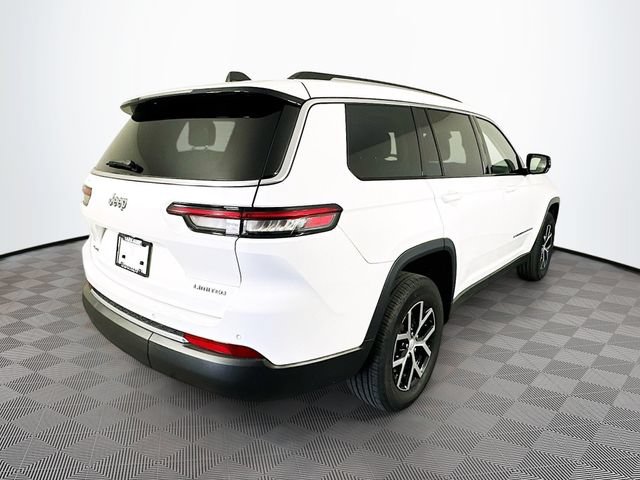 Used 2023 Jeep Grand Cherokee L Limited AWD/4WD image 11