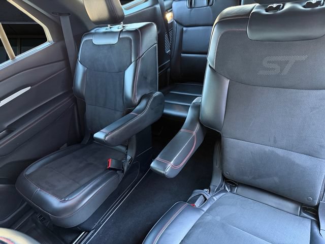 Certified 2025 Ford Explorer ST AWD/4WD image 13