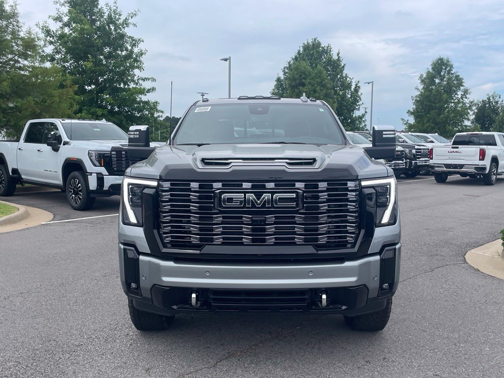 Used 2026 GMC Sierra 2500 Denali Ultimate AWD/4WD image 2