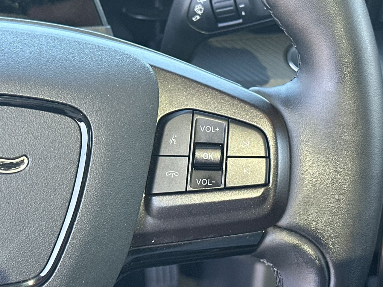 Certified 2022 Ford Mustang Mach-E Premium AWD/4WD image 29
