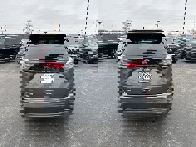 Certified 2024 Ford Edge SEL image 4