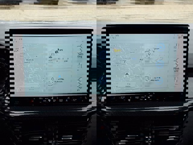 Certified 2024 Ford Escape ST-Line w/ Tech Pack #1 image 13