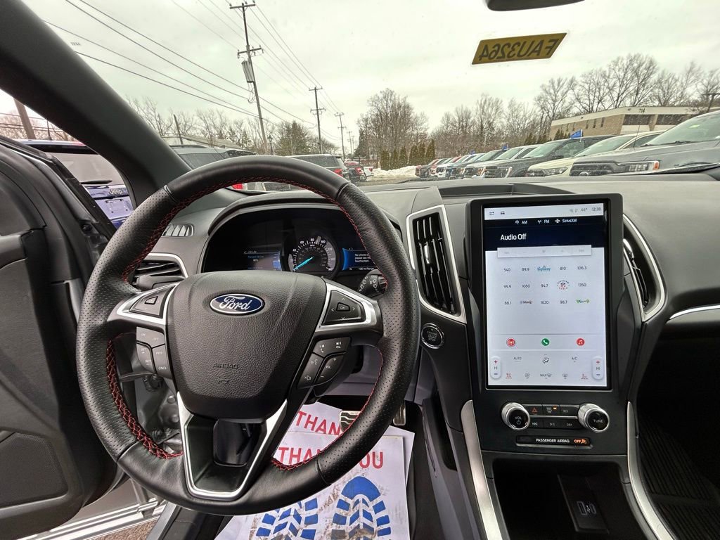 Certified 2023 Ford Edge ST-Line image 25