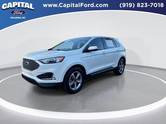 Certified 2024 Ford Edge SEL w/ Convenience Package AWD/4WD image 2