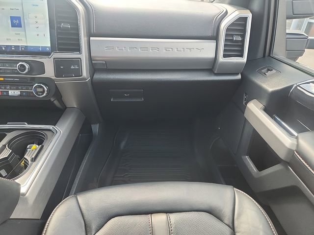 Certified 2022 Ford F350 Platinum w/ Snow Plow Prep Package AWD/4WD image 10