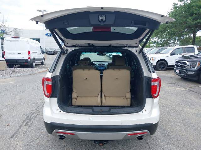 Certified 2017 Ford Explorer Limited w/ Equipment Group 301A FWD image 28