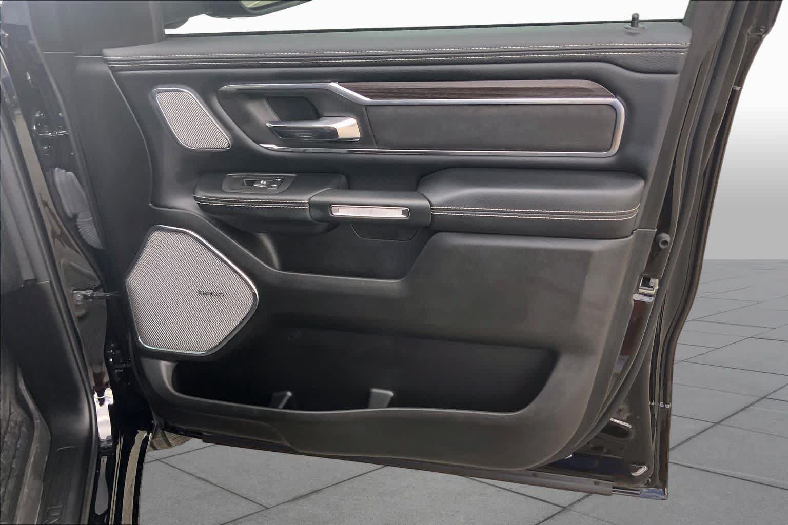 Used 2025 RAM 1500 Laramie w/ Night Edition AWD/4WD image 23