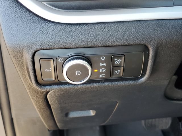 Certified 2023 Ford Explorer XLT w/ Equipment Group 202A AWD/4WD image 11