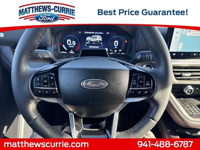 Certified 2025 Ford Explorer Platinum image 19