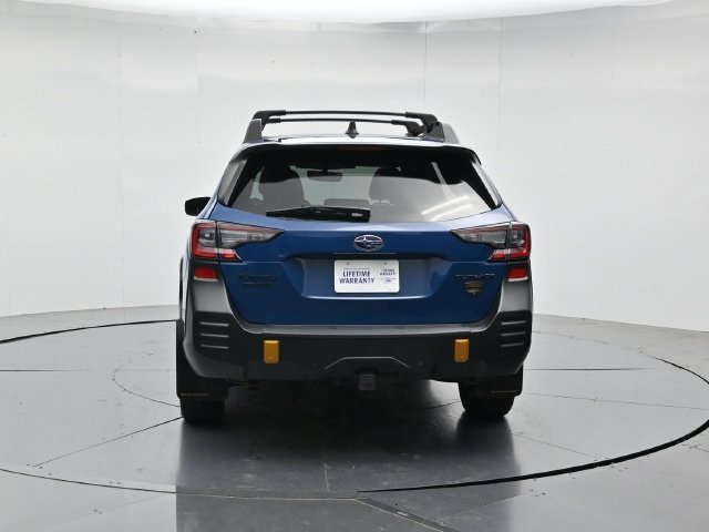 Used 2025 Subaru Outback Wilderness AWD/4WD image 8