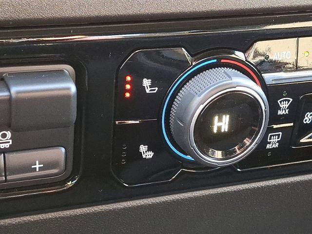 Used 2023 Chevrolet Silverado 1500 LT w/ Protection Package image 23