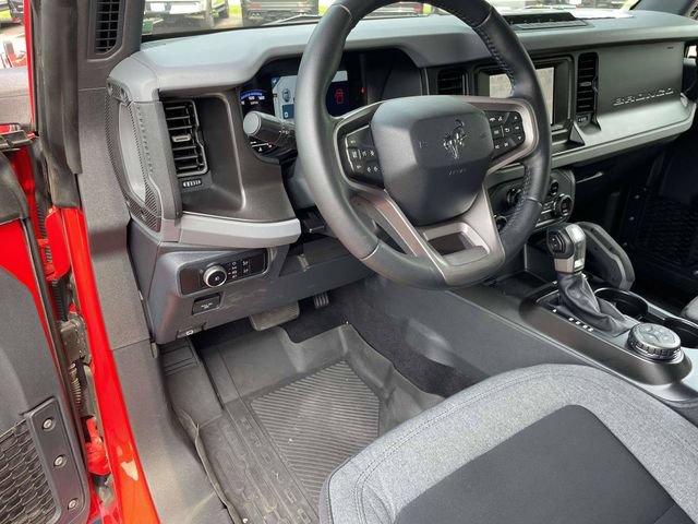 Certified 2023 Ford Bronco Big Bend w/ Sasquatch Package AWD/4WD image 4