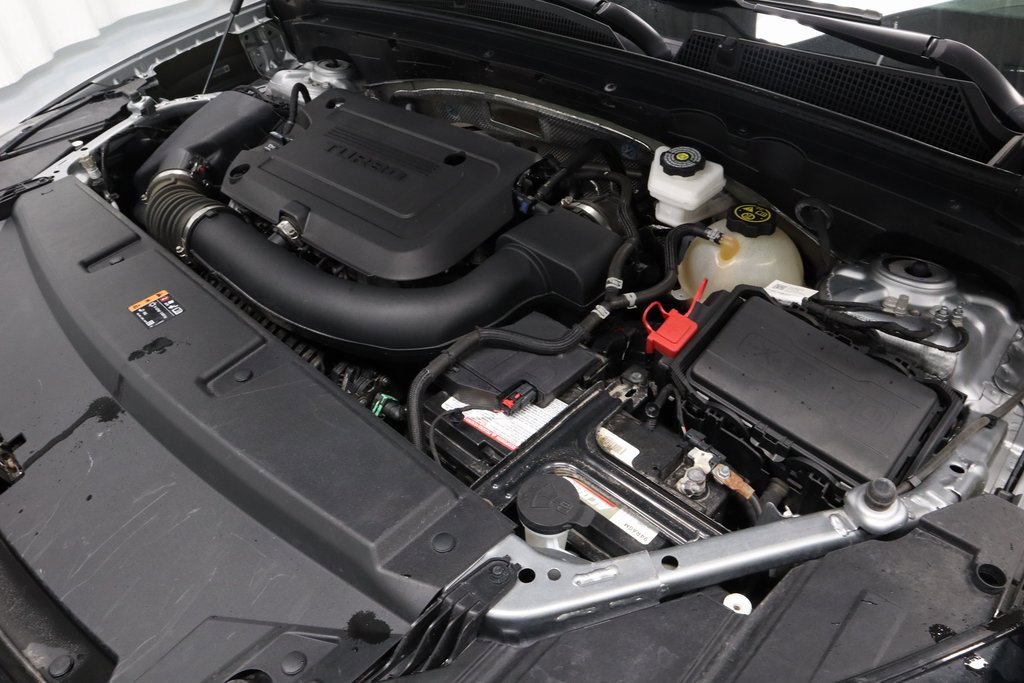 Used 2023 Buick Envision Essence image 12