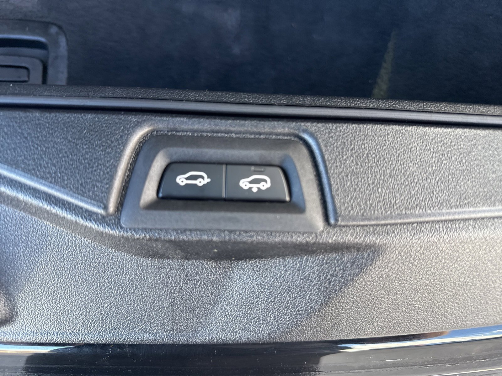 Used 2021 BMW X7 xDrive40i w/ Parking Assistance Package image 21