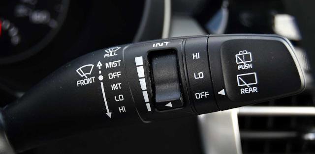 Used 2023 Kia Seltos LX image 18