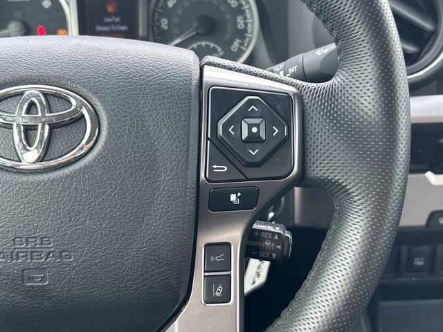 Used 2022 Toyota Tacoma SR5 RWD image 18