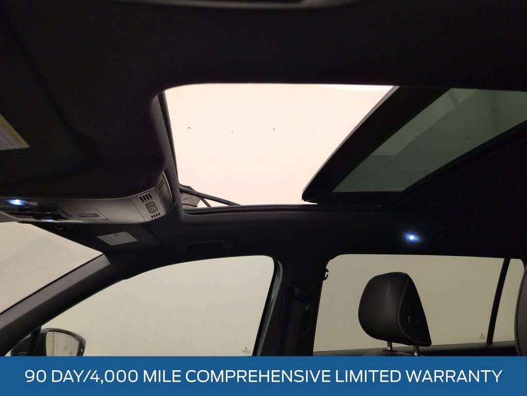 Used 2023 Volkswagen Tiguan SE R-Line FWD image 8