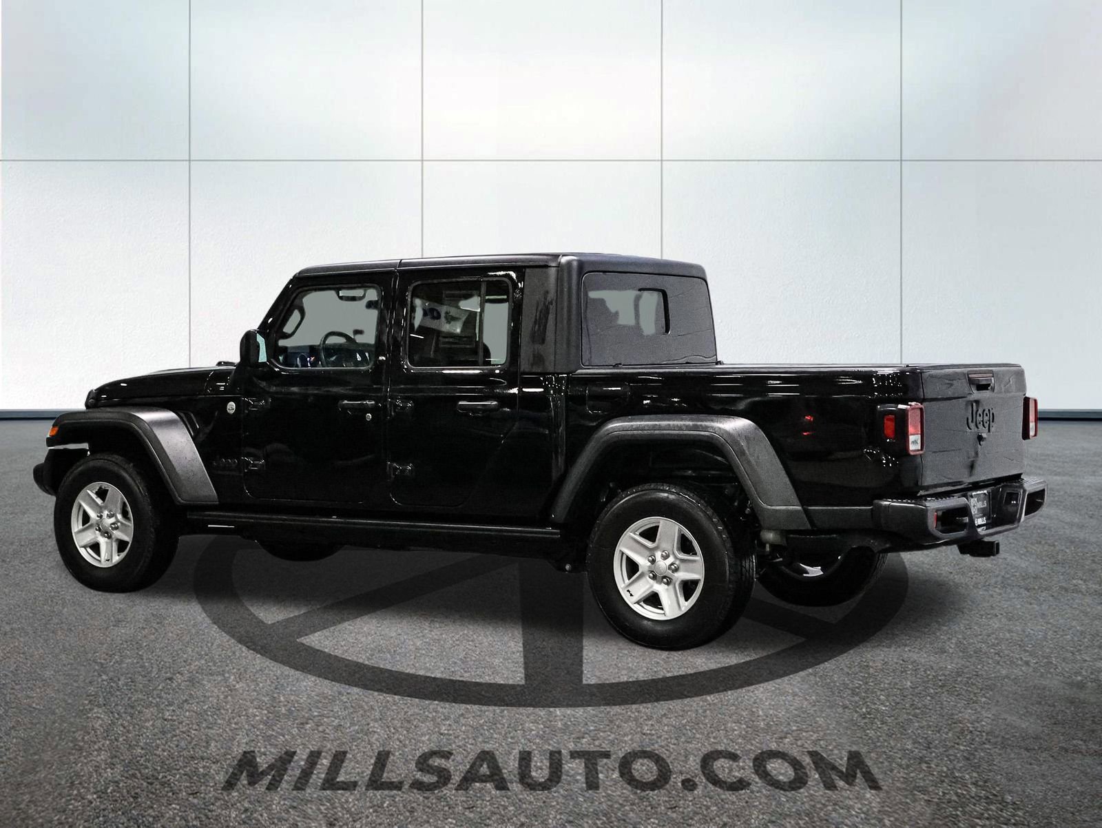 Used 2020 Jeep Gladiator Sport w/ Quick Order Package 24S image 7