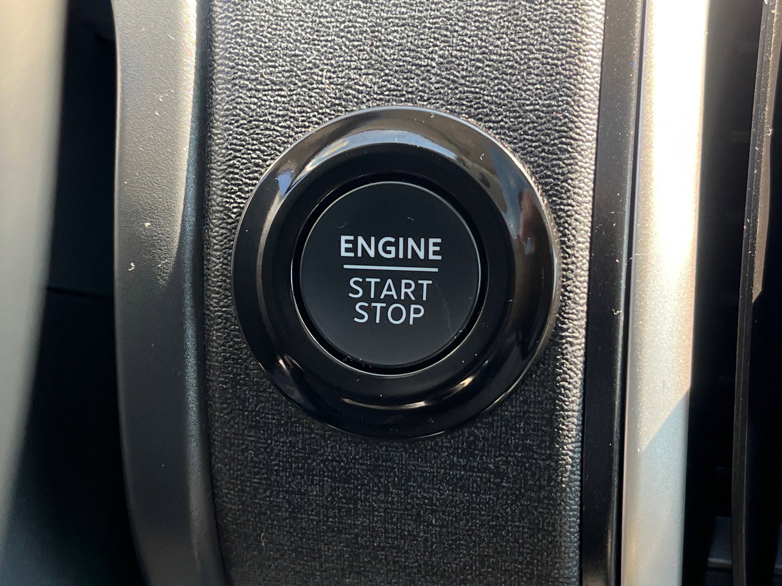 Certified 2025 Ford Expedition Active AWD/4WD image 9