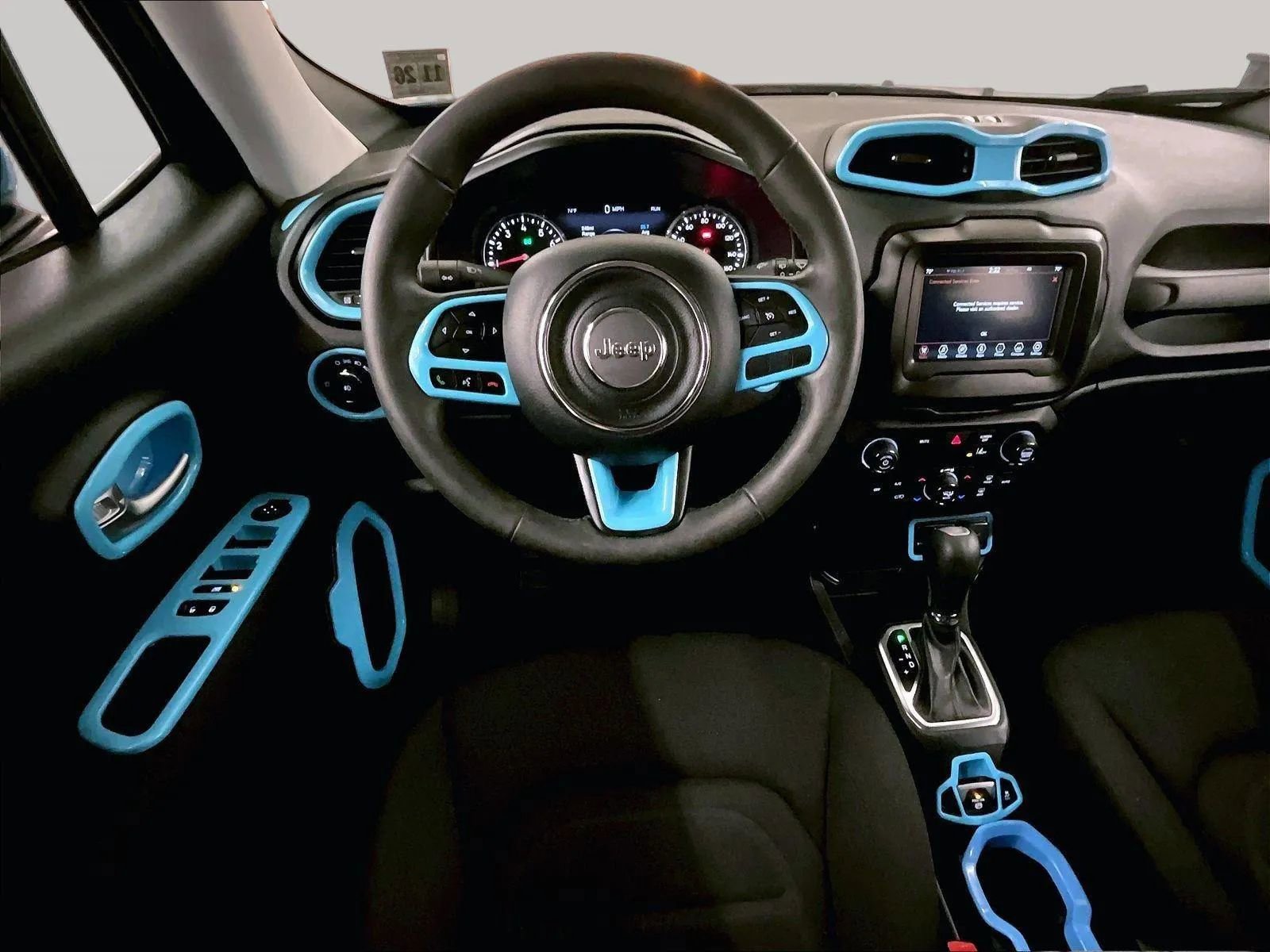 Used 2021 Jeep Renegade Latitude FWD image 5