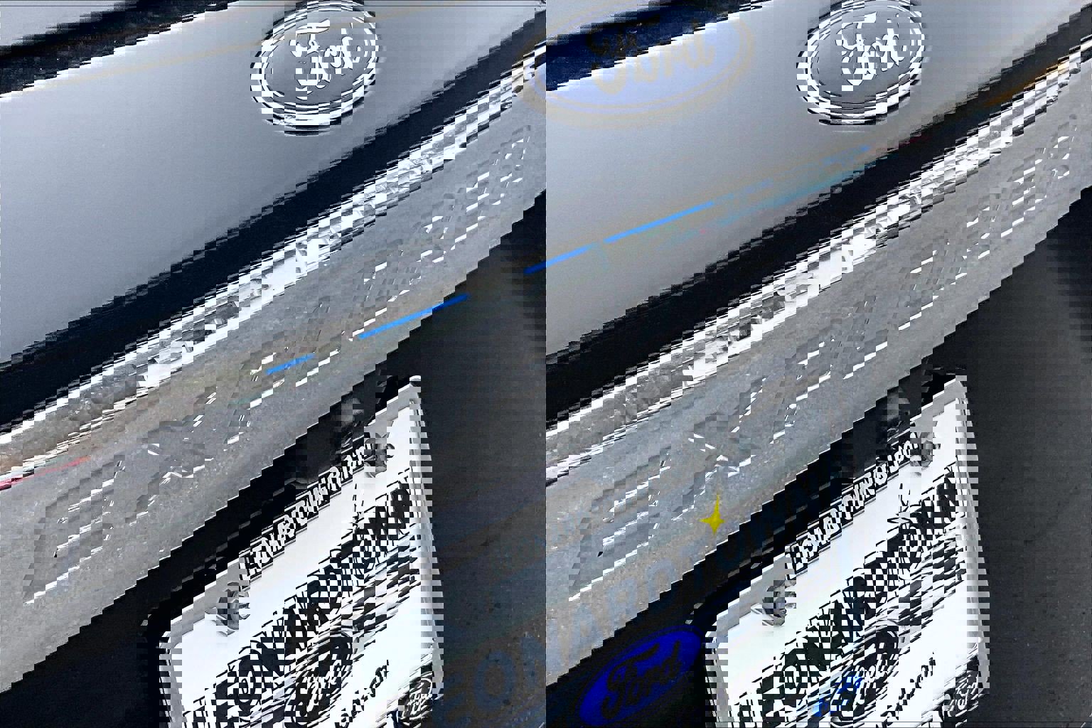 Certified 2022 Ford Explorer Limited w/ Equipment Group 301A image 32