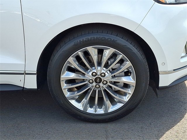 Certified 2021 Ford Edge Titanium w/ Equipment Group 301A image 30