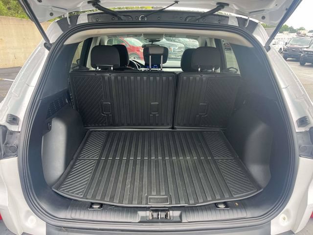 Certified 2021 Ford Escape SE FWD image 12