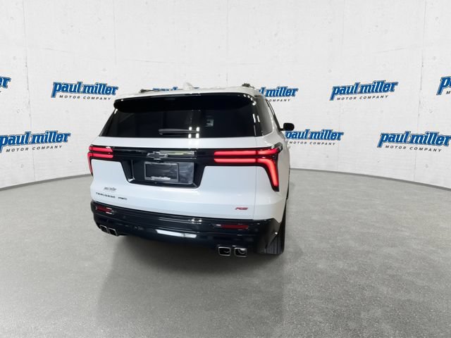 Used 2024 Chevrolet Traverse RS AWD/4WD image 10