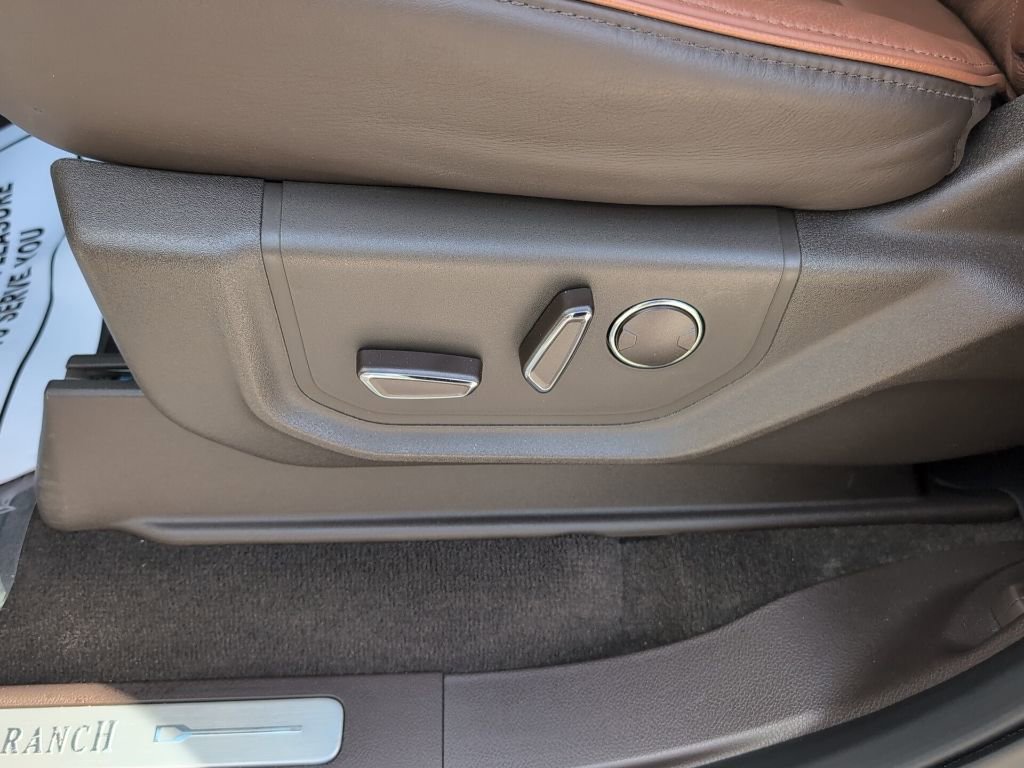 Certified 2022 Ford Expedition King Ranch image 9