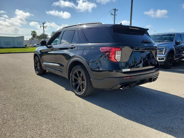 Certified 2023 Ford Explorer ST w/ Equipment Group 401A AWD/4WD image 4