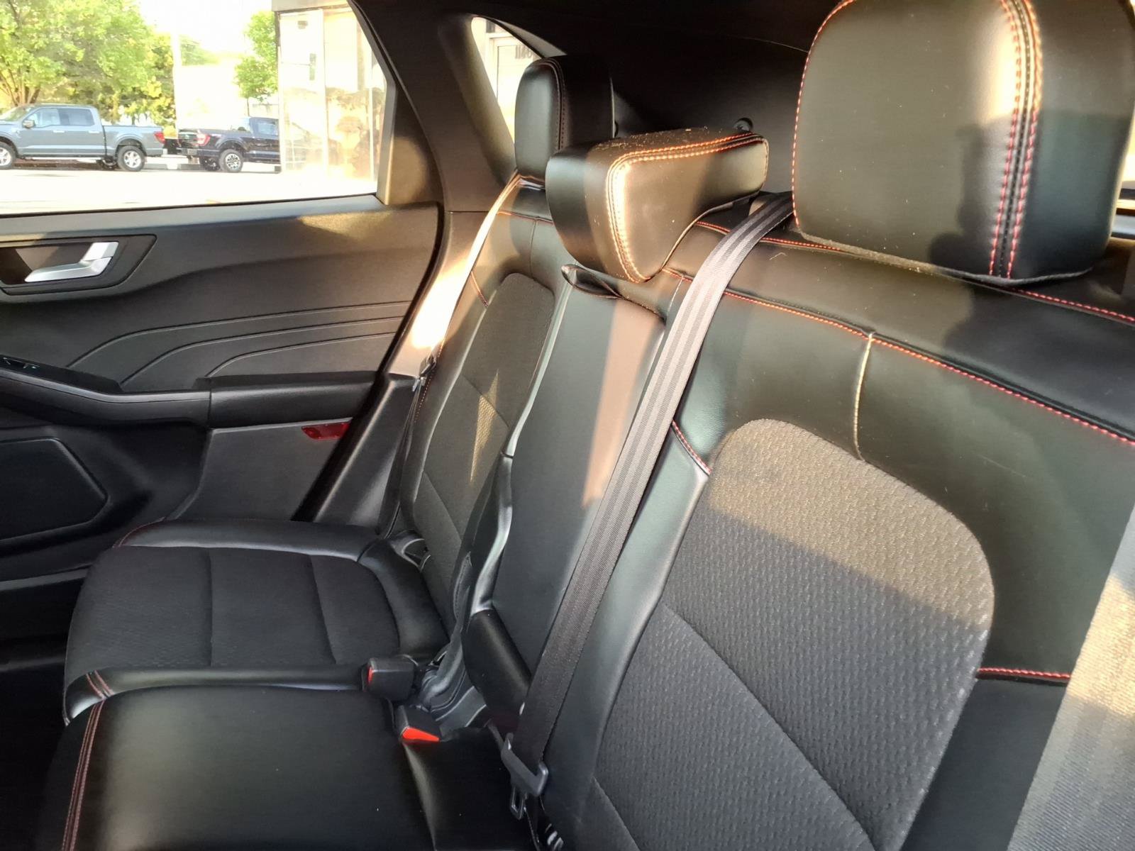 Certified 2025 Ford Escape ST-Line FWD image 12