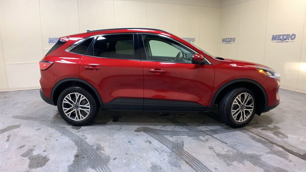 Certified 2022 Ford Escape SEL image 7