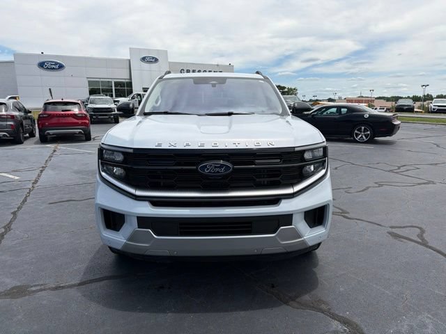 Certified 2025 Ford Expedition Max Platinum AWD/4WD image 2