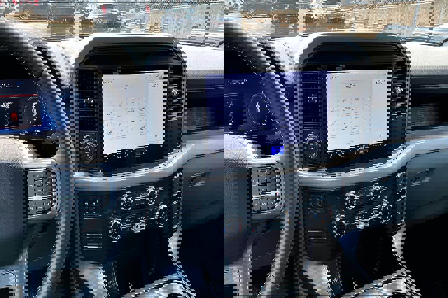 Certified 2025 Ford F150 Lightning XLT w/ Max Trailer Tow Package image 9