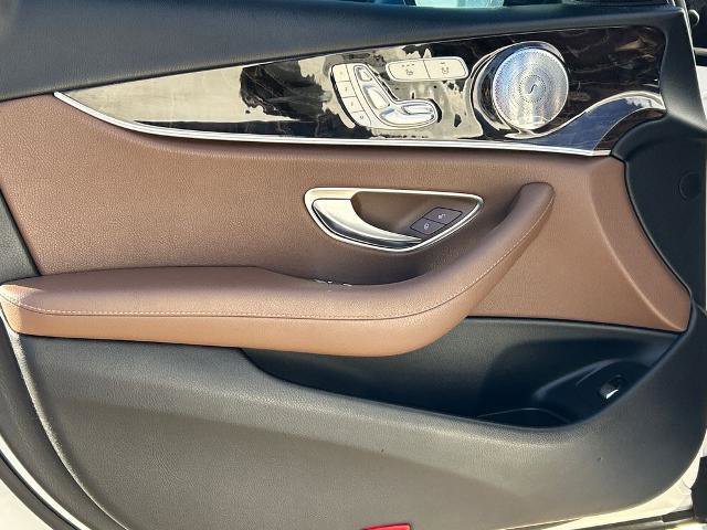 Used 2019 Mercedes-Benz E 300 image 15