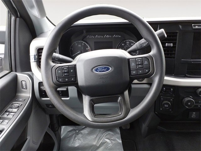Certified 2024 Ford F350 XLT w/ 360-Degree Camera Package image 12