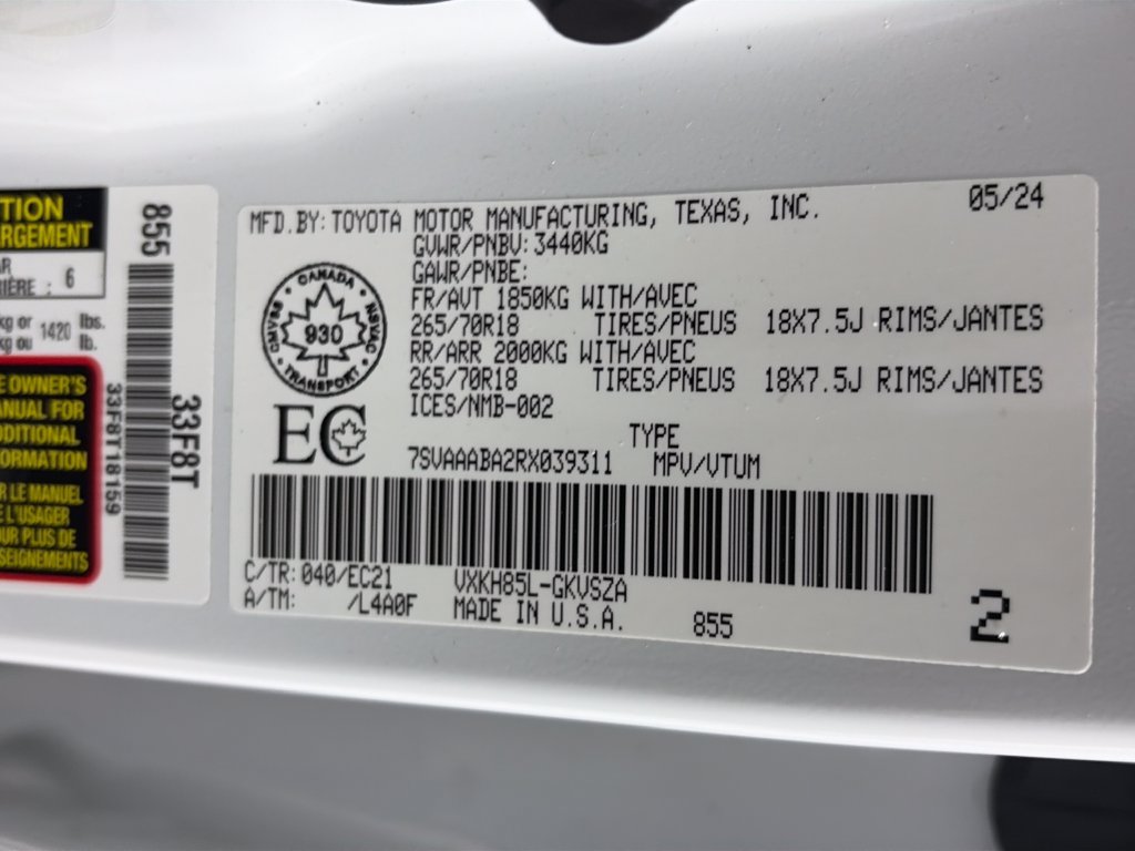 Used 2024 Toyota Sequoia TRD Pro AWD/4WD image 9