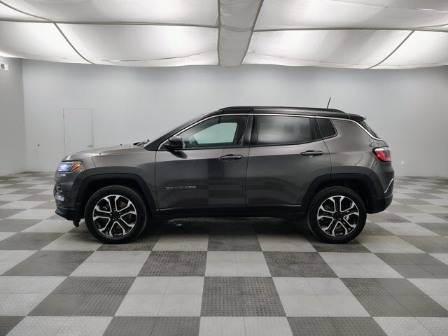 Used 2023 Jeep Compass Limited AWD/4WD image 6