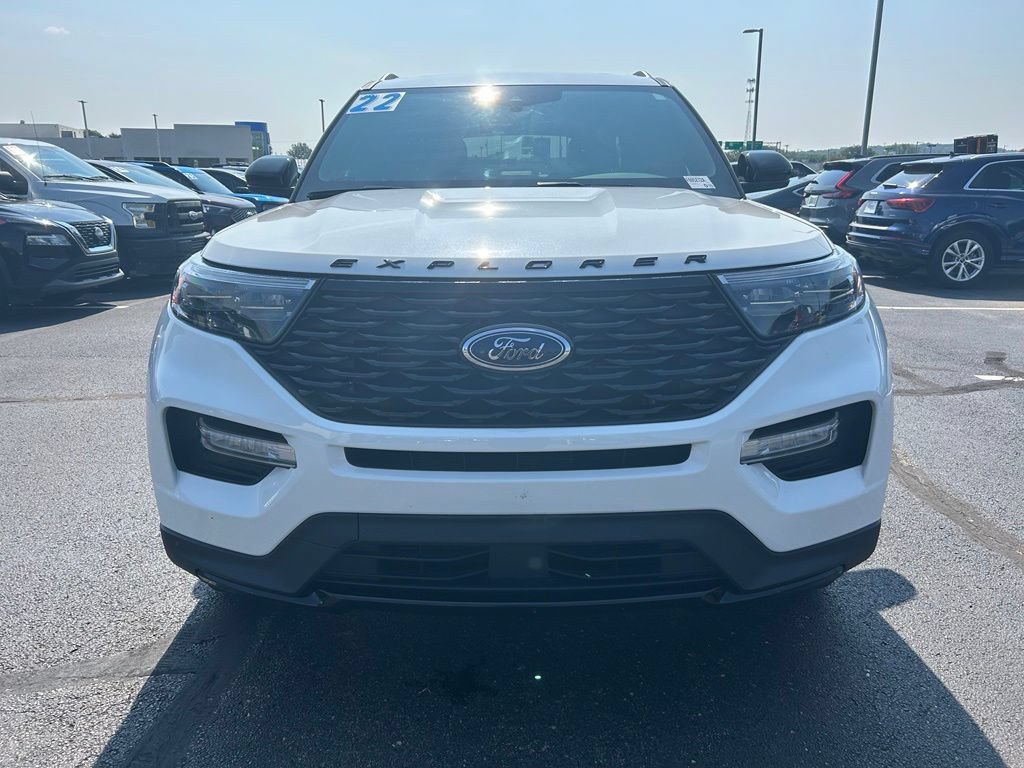 Certified 2022 Ford Explorer ST-Line w/ Class IV Trailer Tow Package AWD/4WD image 3