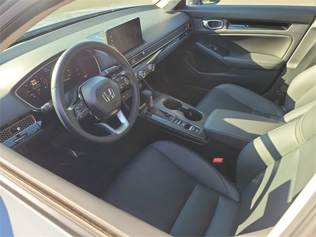 Used 2024 Honda Civic Touring image 3
